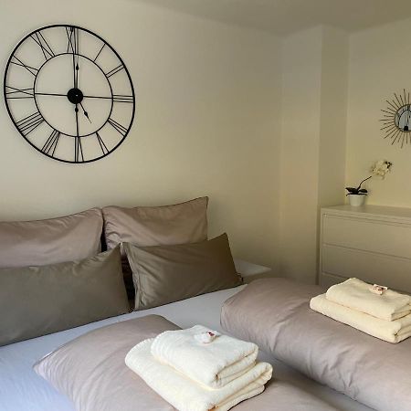 Gemuetliche Wohnung Mit Gartenblick Innsbruck Eksteriør billede